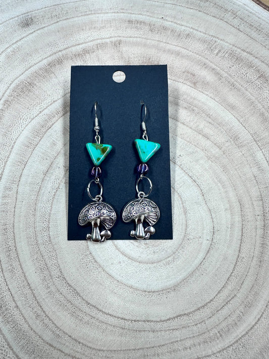 Eva Ellingson - Mushroom earrings